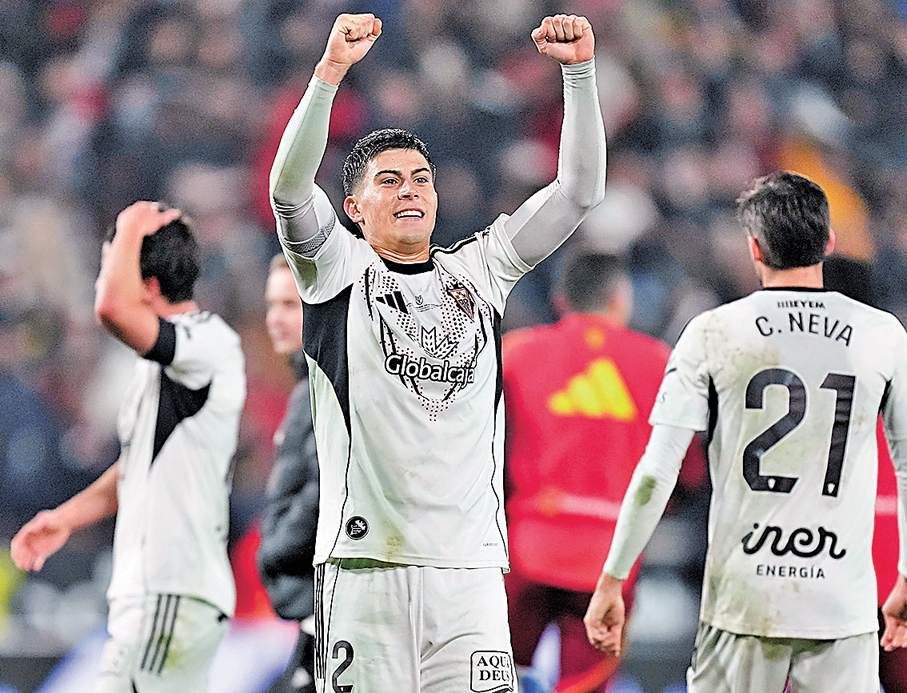 ●乙組阿爾巴塞特以弱勝強，全隊賽後瘋狂慶祝。 美聯社