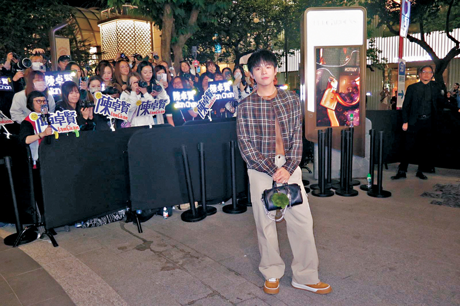 ●Ian表示沒聽聞MIRROR合約上有新變動。 香港文匯報記者阿祖  攝