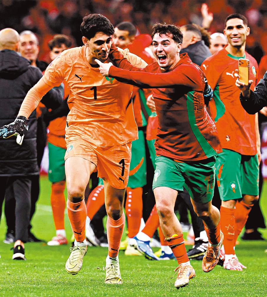 ●巴謙戴亞斯與耶辛尼保奴（左）成摩洛哥攻防支柱。 資料圖片