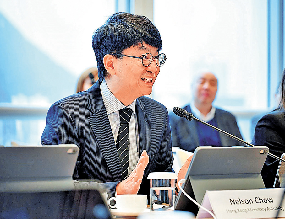 ●金管局助理總裁（金融基建）周文正主持 Cargox項目年終論壇。