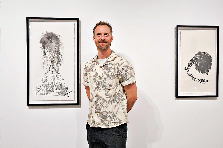 ●Peter的部分畫作靈感源於科幻文學和恐怖文學。