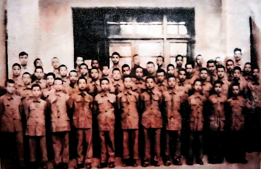 ��1957��������ŌWУ5B���Ӱ���@Щ���Žyһ���b��Խ�σ�ͯ���^ǧ���f��ŵ��_���֡�