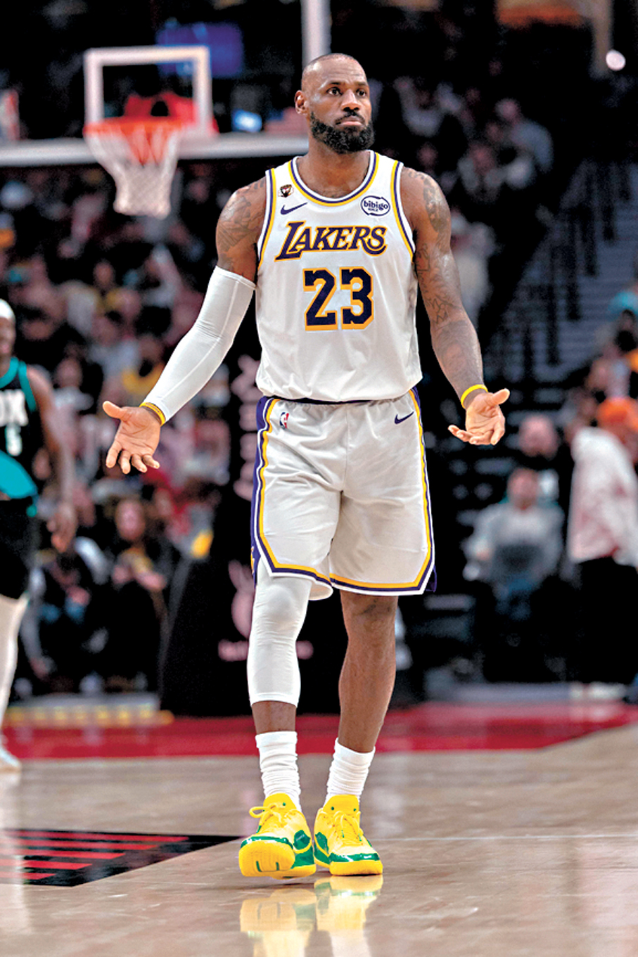 ●占士未被列入明星賽正選名單之內。  法新社