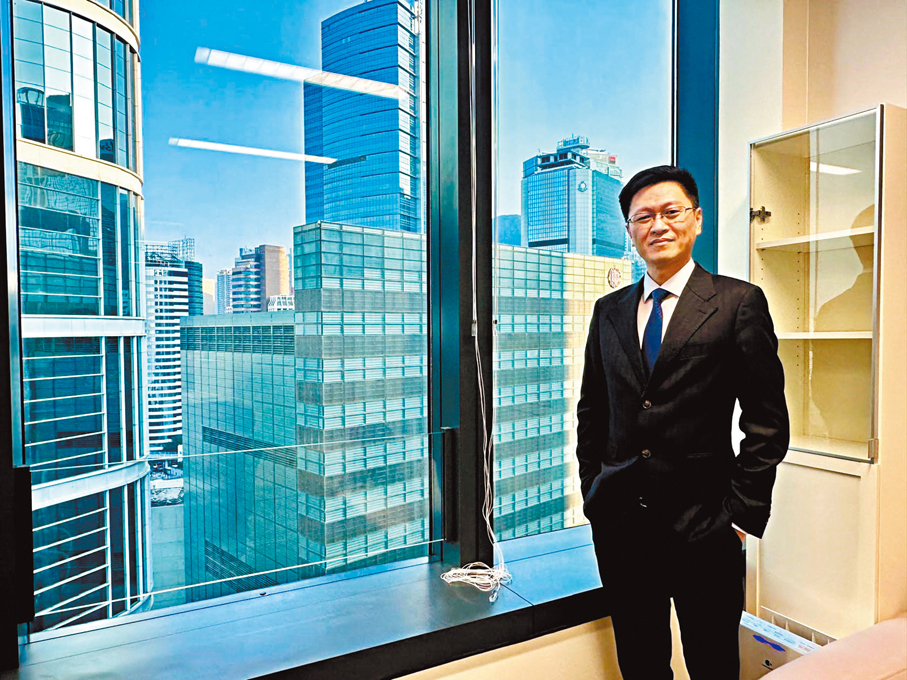 ●林銘鋒議員辦公室是東向樓景。香港文匯報記者文禮願  攝