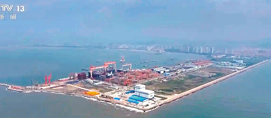 ●東方航天港坐落於一個四面環海的人工島上。央視截圖