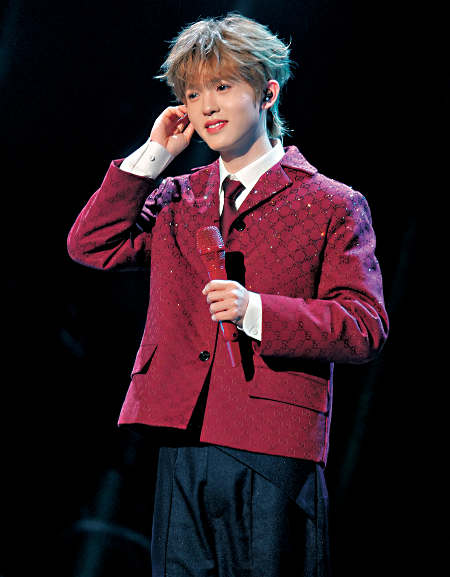 ●李昊回到家鄉衛視賀新春。 廣東衛視供圖