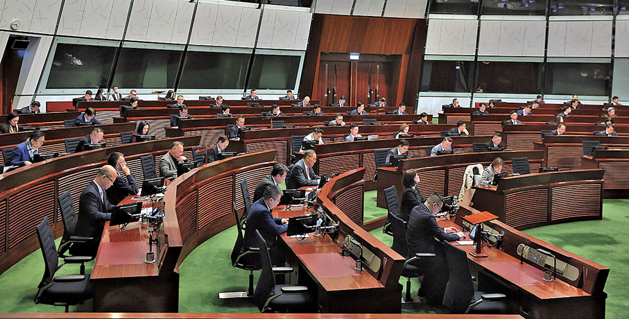 ●立法會經過辯論後，通過了「制訂香港特區發展願景，主動對接國家『十五五』規劃」議員議案。 資料圖片