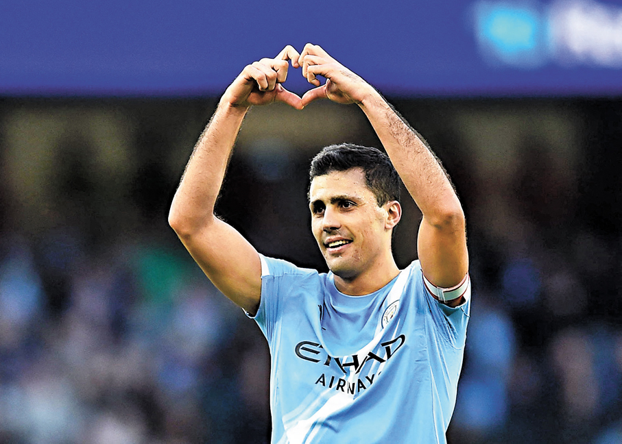 ●洛迪將繼續坐鎮曼城中場。  資料圖片