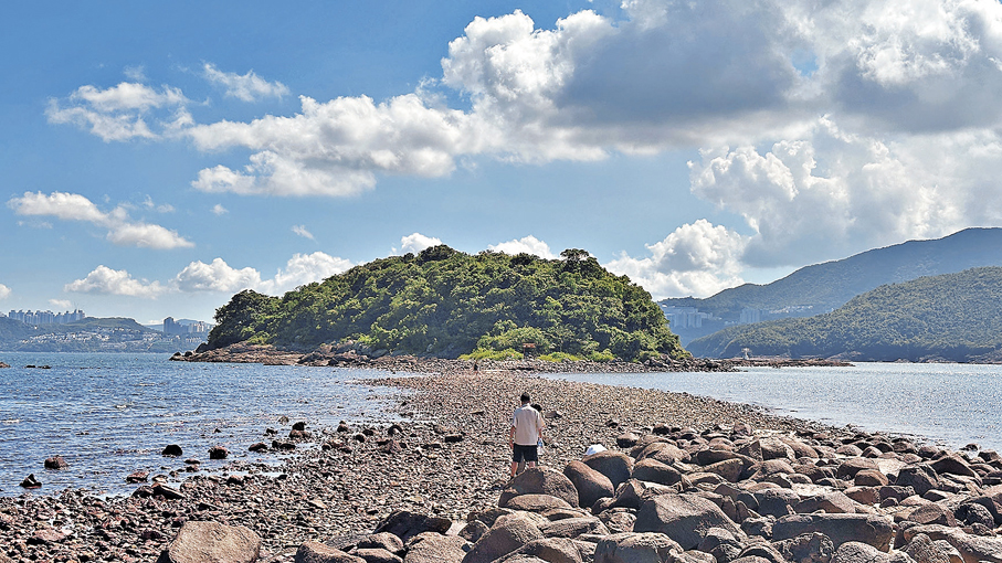 ●橋咀連島沙洲僅在退潮時露出水面。