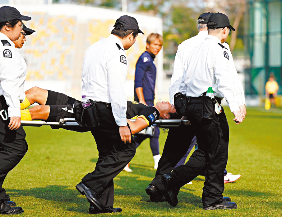 ●立花稜也半場受傷退下火線。