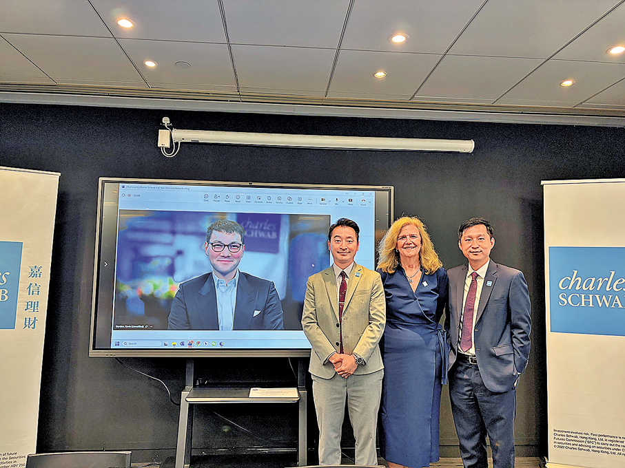 ●屏幕中人為嘉信金融研究中心宏觀研究及策略主管 Kevin Gordon 。 香港文匯報記者孫曉旭 攝