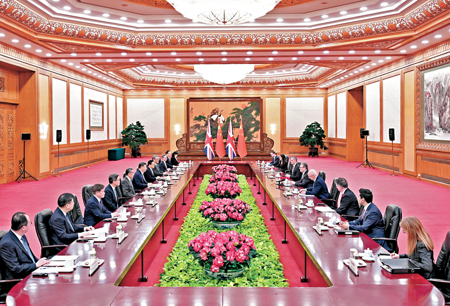 ●1月29日上午，國家主席習近平在北京人民大會堂會見來華進行正式訪問的英國首相斯塔默。 新華社