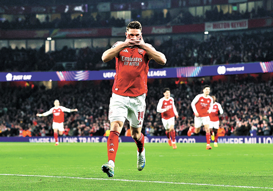 ●阿仙奴主場擊敗卡拉特，以全勝姿態晉級。 路透社