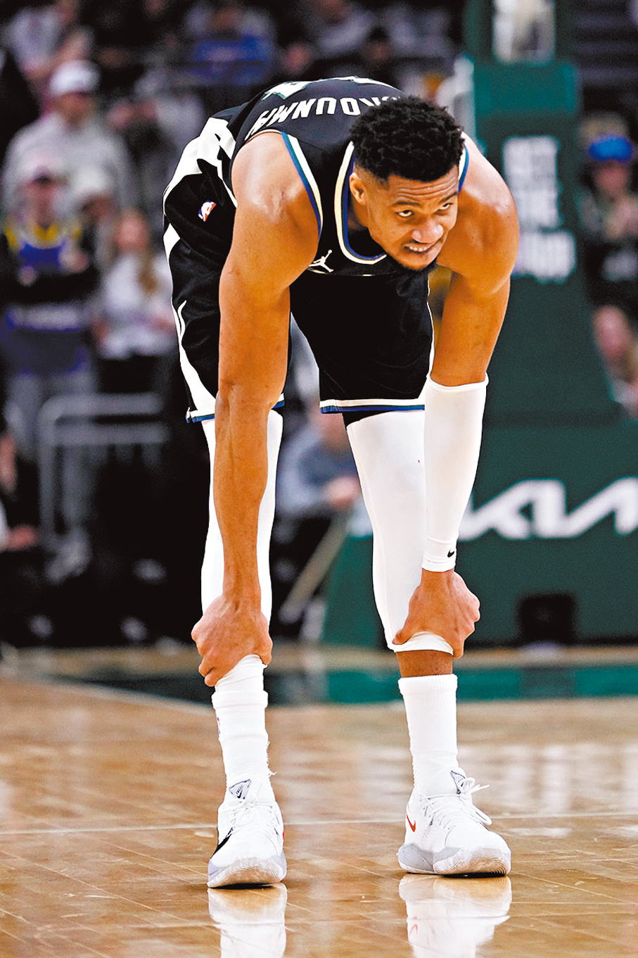 ●「字母哥」阿迪圖昆保決意在交易截止日前離開公鹿。 資料圖片