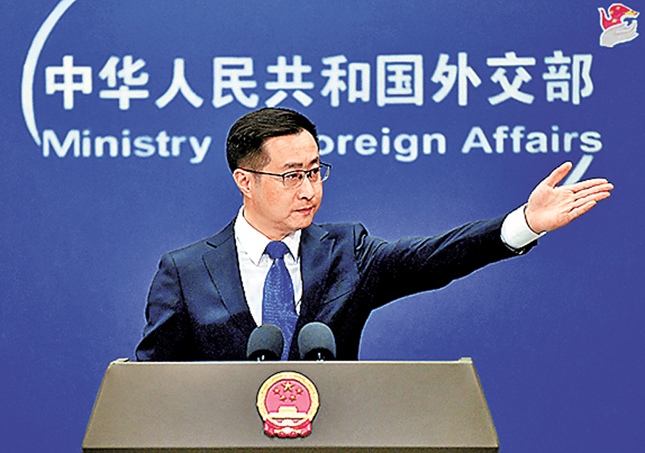 ●外交部發言人林劍昨主持例行記者會。 外交部駐港特派員公署網站