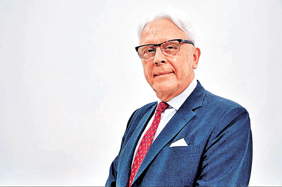 ●前刑事檢控專員江樂士強調，香港法治與發展成就充分證明「一國兩制」的生命力。 資料圖片