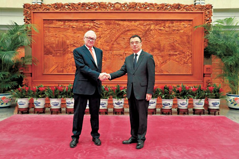 ●中國外交部部長助理劉彬與俄羅斯外交部副部長里亞布科夫在北京共同主持新一輪中俄戰略穩定磋商。 外交部網站圖片