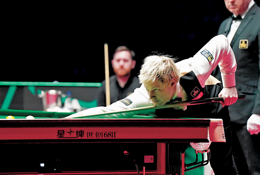 ●羅拔臣遭積克鍾斯淘汰，無緣衛冕。