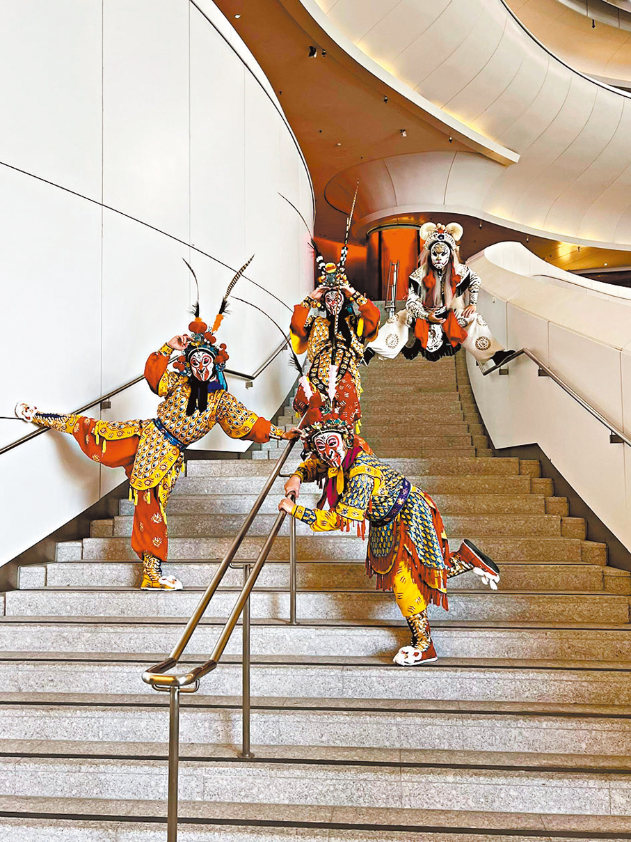 ●三代猴王和白虎亮相西九戲曲中心。   大會供圖