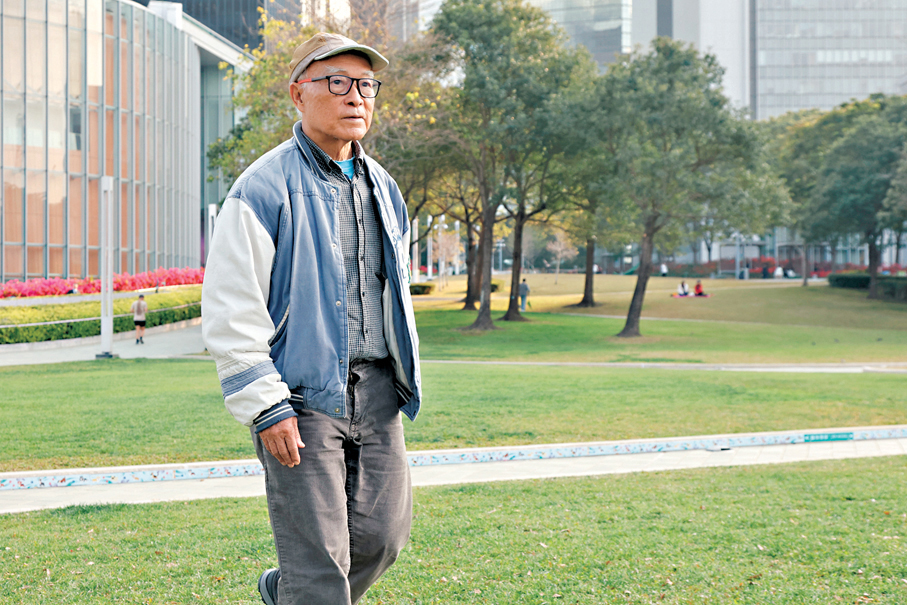 ●鄭鎮炎致力將沿途見聞轉化為教育資源，透過寫書、講座、旅行團及動漫形式，向不同世代述說長征歷史。 香港文匯報記者黃艾力  攝