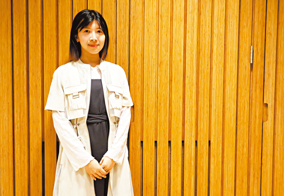 ●M+紙類副藏品修復員陳瑞瑩  記者雨竹  攝