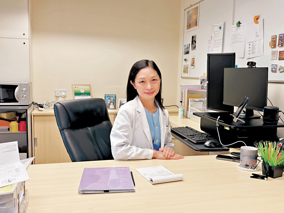 黃詠妍  明愛醫院內科及老人科顧問醫生 