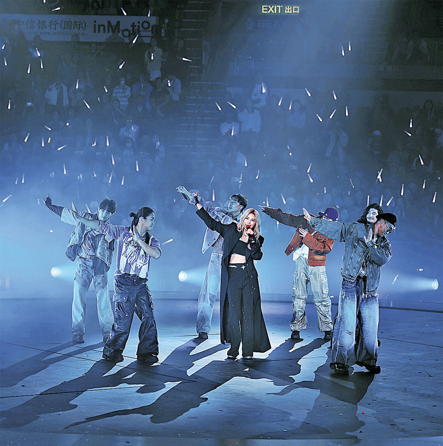 ●《全民造星VI》B3組學員擔任表演嘉賓。主辦方供圖