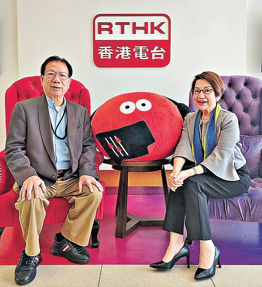 ●詹培明祝大家馬年人人好兆頭，無憂愁！  作者供圖