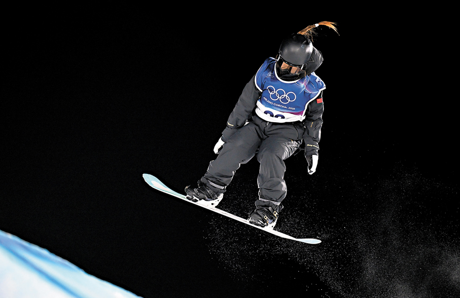 ●張小楠於單板滑雪女子大跳台獲得第五名。   新華社