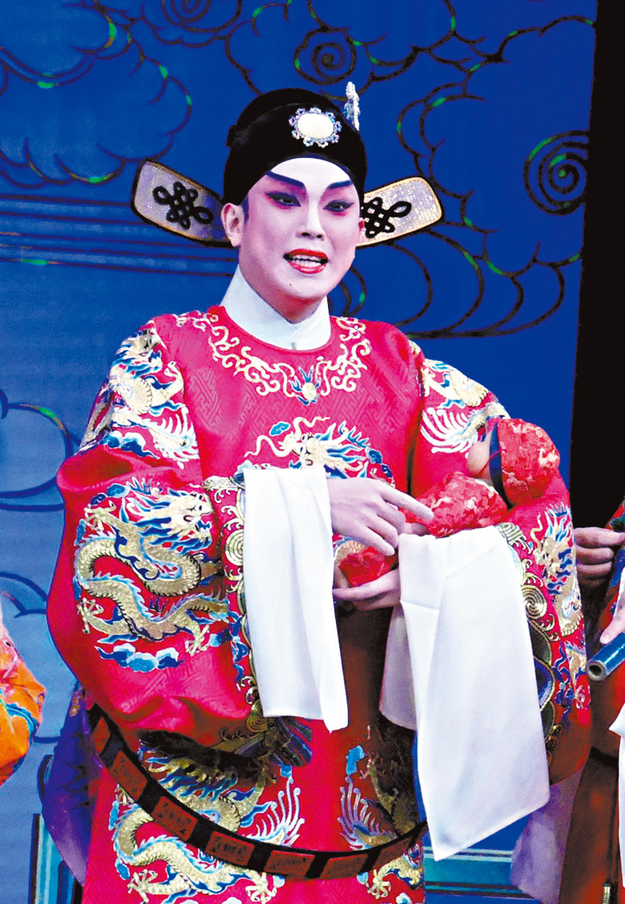 ●黃成彬由澳門來港發展。