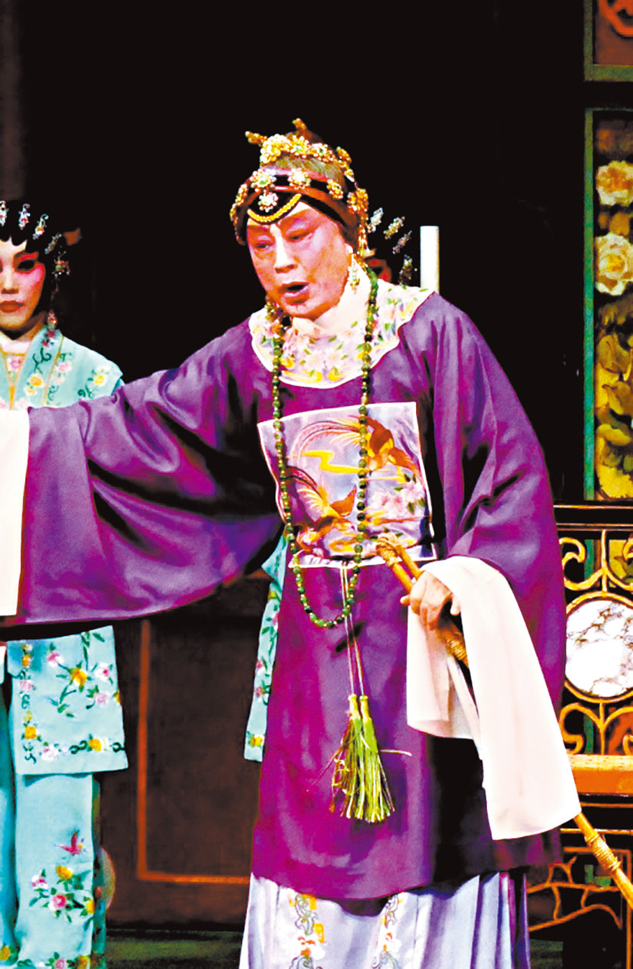 ●廖國森在《洛神》一劇中將反串演太后。