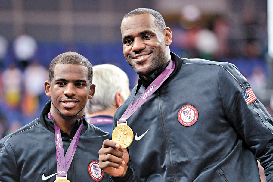 ●保羅（左）與勒邦占士贏得2012年奧運金牌。  資料圖片