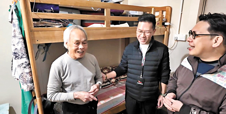 ●前義華大廈居民分享遷入新居的近況。視頻截圖