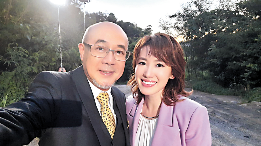 ●李成昌與蔣家旻今次飾演父女。