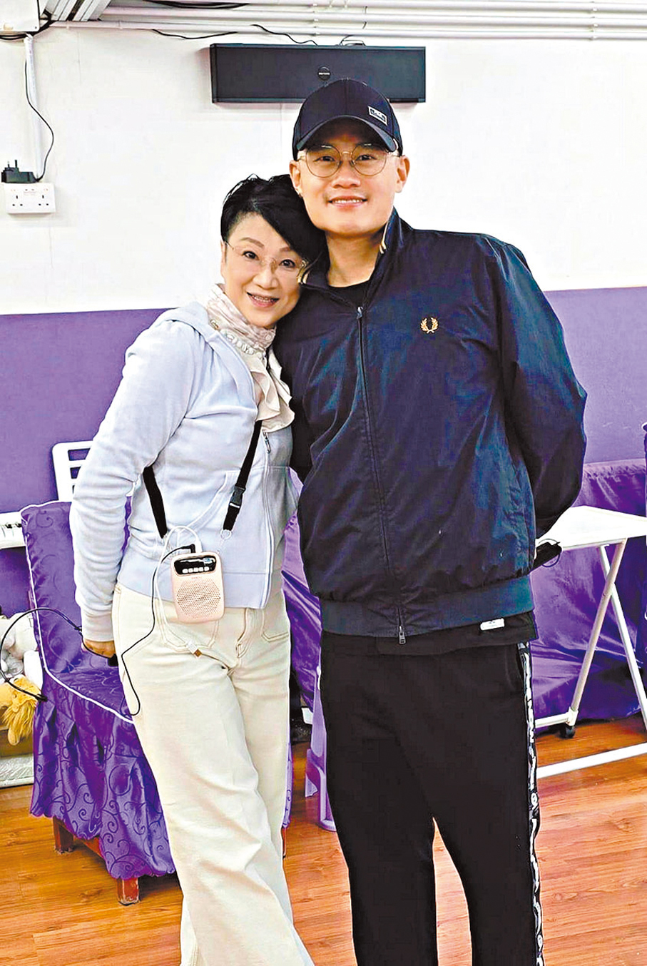 ●黎耀威和劉惠鳴合演《風流天子》。