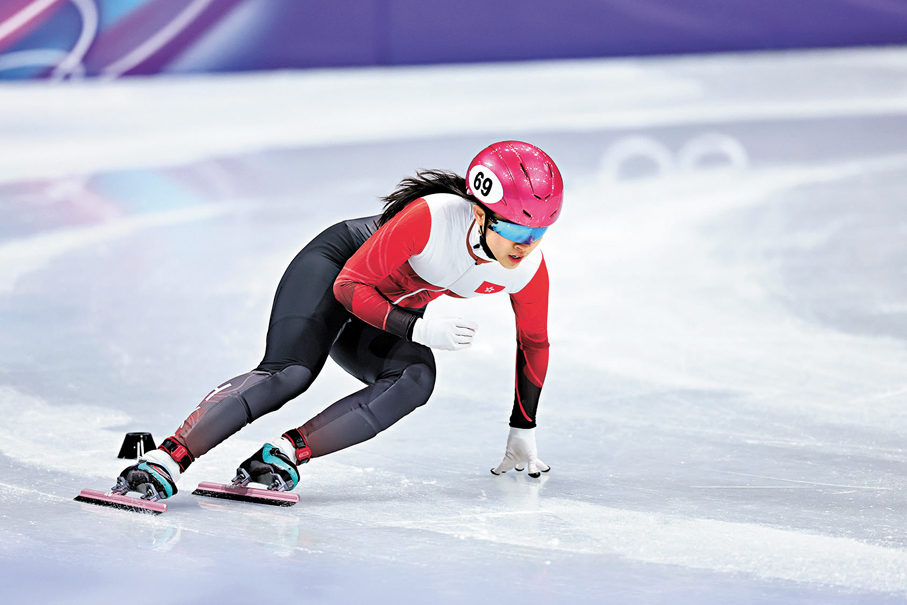 ●林靜欣在比賽中。  中新社