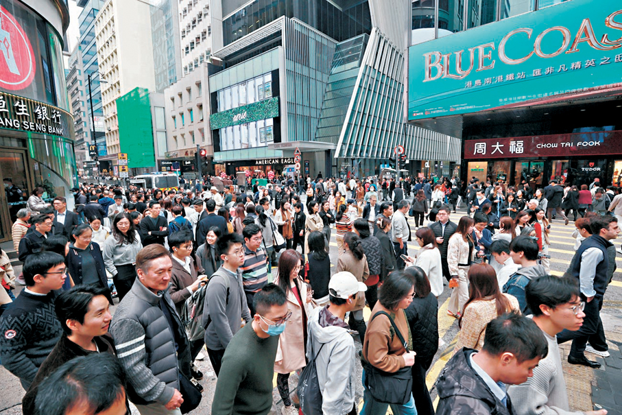 ●今年1月份的消費物價指數按年升1.1%，較去年12月份的1.4%升幅為低。 香港文匯報記者郭木又  攝