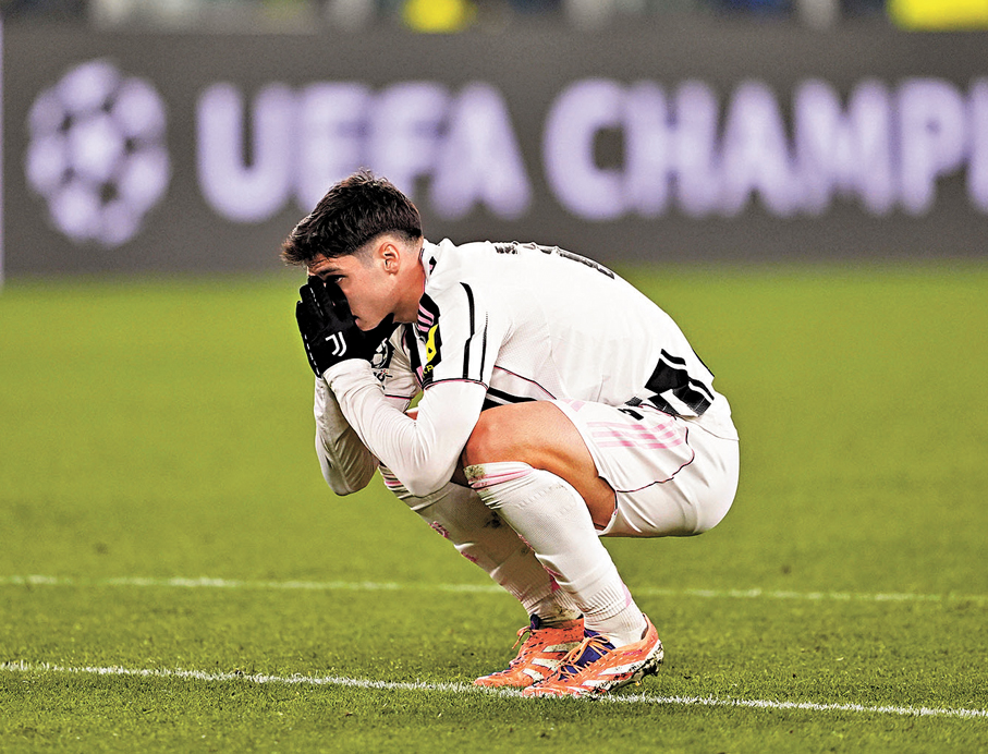 ●祖雲達斯於次回合熱血反擊，仍難逃淘汰命運。 美聯社