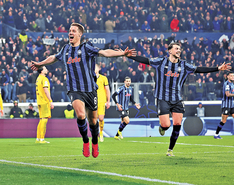 ●阿特蘭大主場大勝4：1，奇跡晉級歐聯16強。 新華社