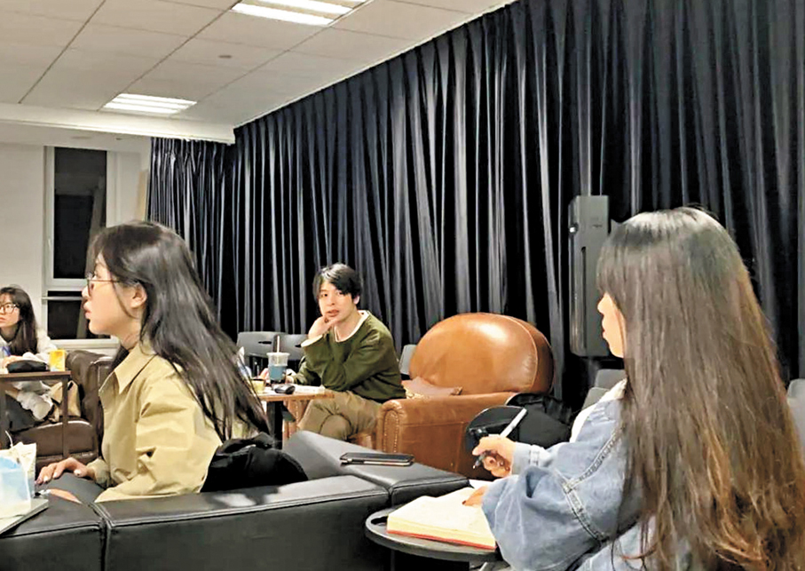 ●莫文浩曾擔任《戲劇新生活》後期總導演。受訪者供圖