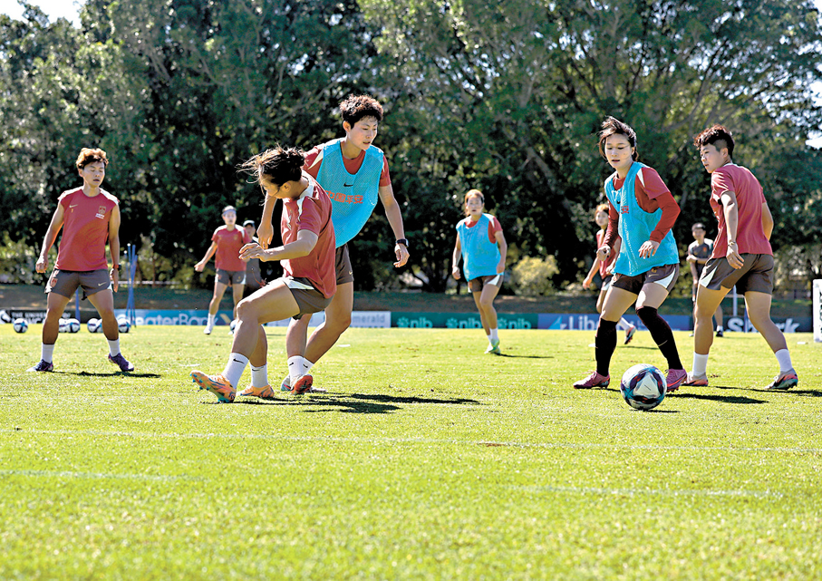 ●女國足已在紐卡素集訓將近一星期。 新華社