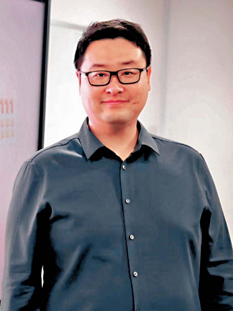 ●中國傳媒大學動畫與數字藝術學院副院長崔蘊鵬。受訪者供圖