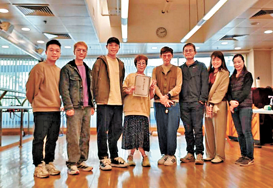 ●由於大家都是首次接觸這兩個劇，早作準備是必然的。