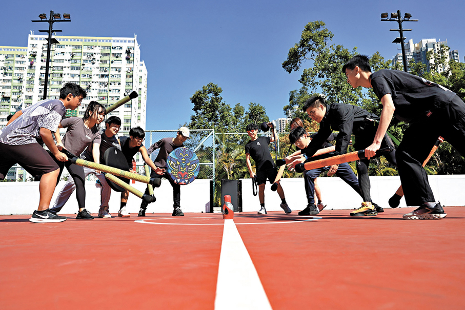 Ever去年自拍鬥陣影片放上threads後迅速成為熱話。