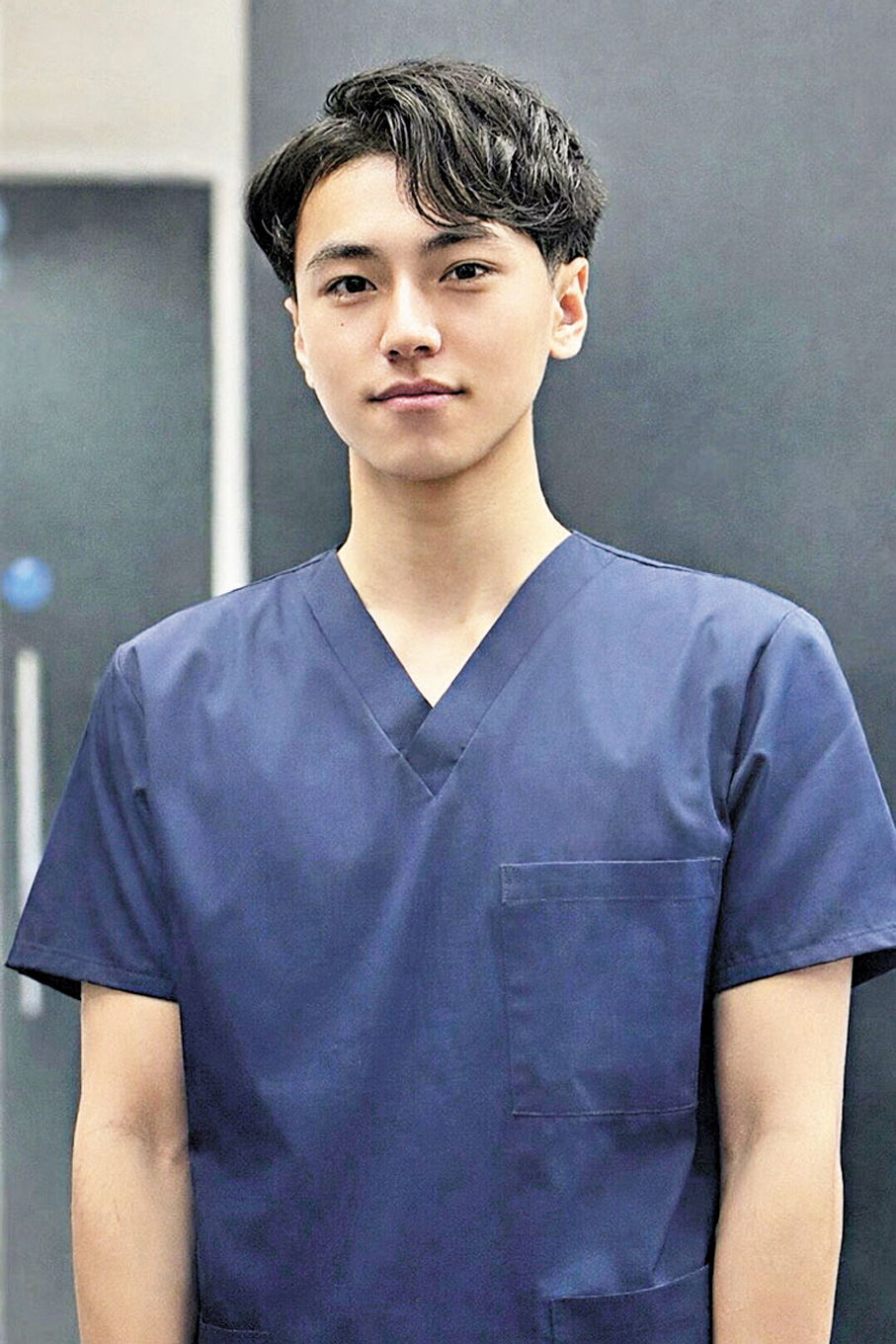 ●留學歐美多年的小丹