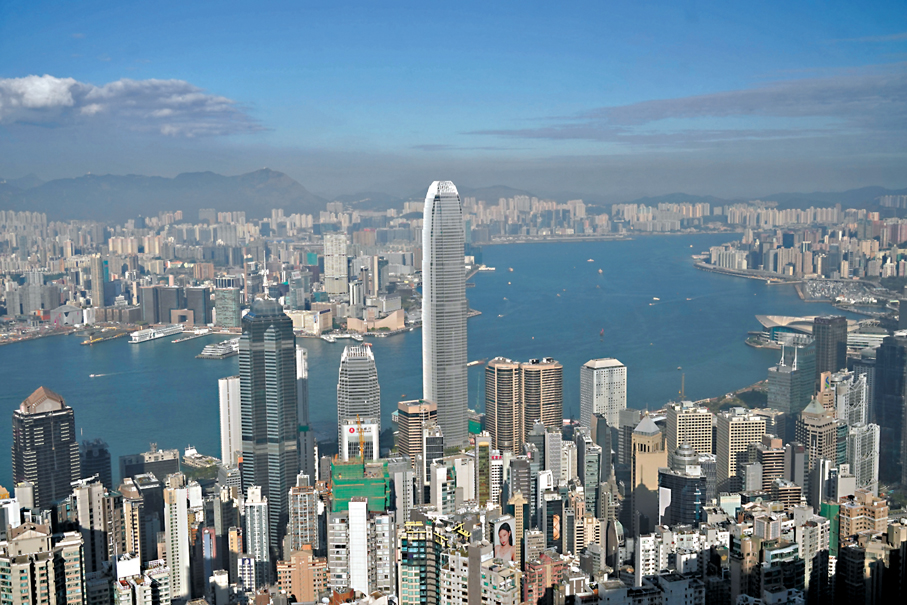 ●香港的資產及財富管理業務總值截至2024年年底超過35萬億港元，按年增加13%。 香港文匯報記者曾興偉  攝