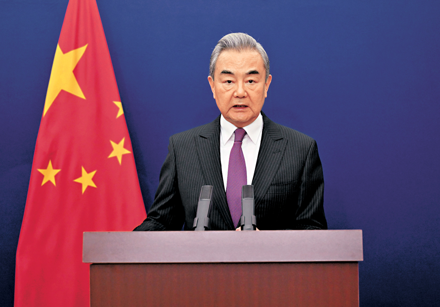 ●王毅表示，中方已敦促美以立即停止軍事行動。 新華社