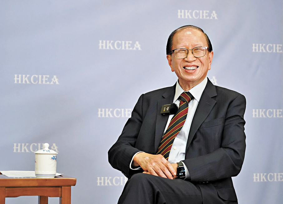 ●貝鈞奇指，香港去年將多場賽事辦得有聲有色，掀起體育熱潮。 香港文匯報記者曾興偉  攝