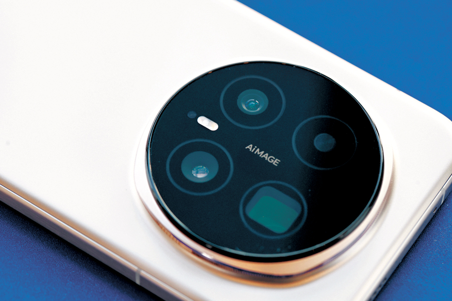 ●Magic8 Pro配備2億像素AI夜神超穩長焦鏡頭