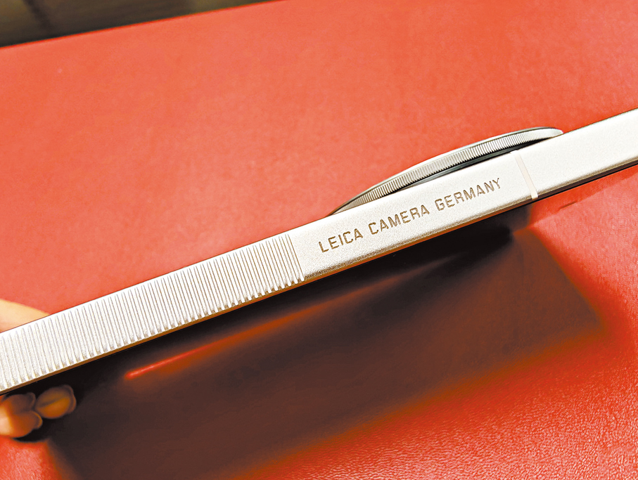 ●機側設計富Leica相機質感